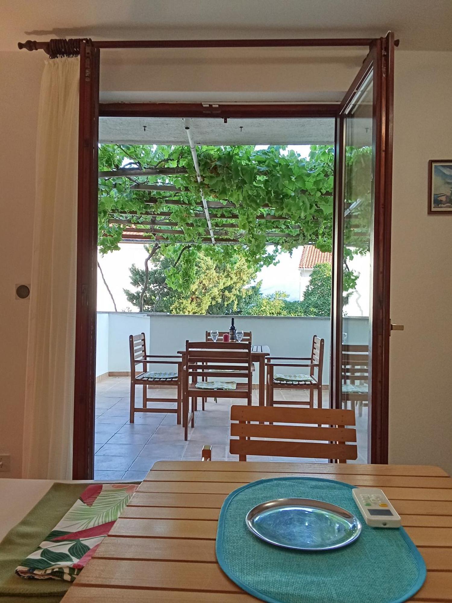 Apartments And Rooms Bova Baška Εξωτερικό φωτογραφία