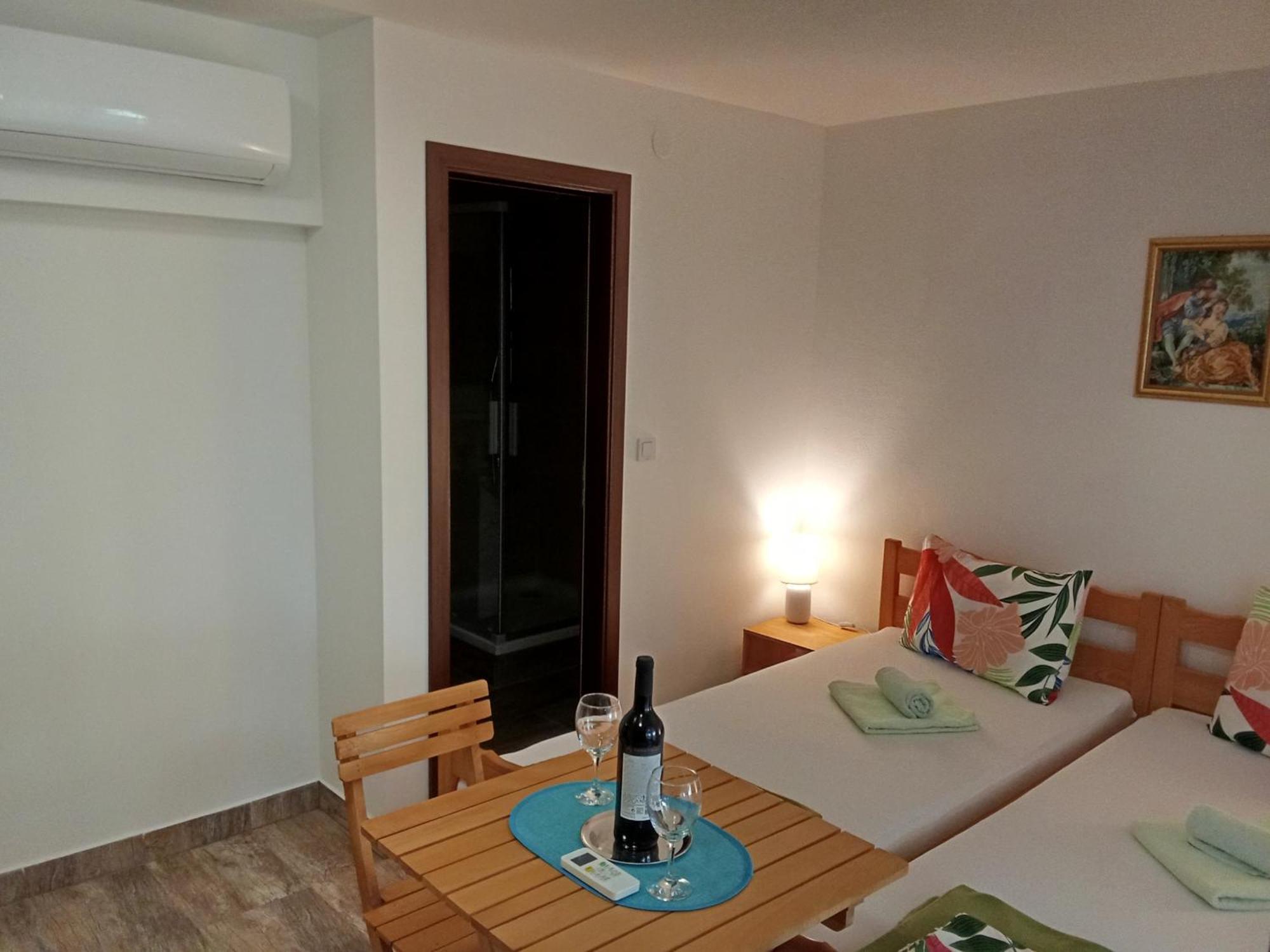 Apartments And Rooms Bova Baška Εξωτερικό φωτογραφία