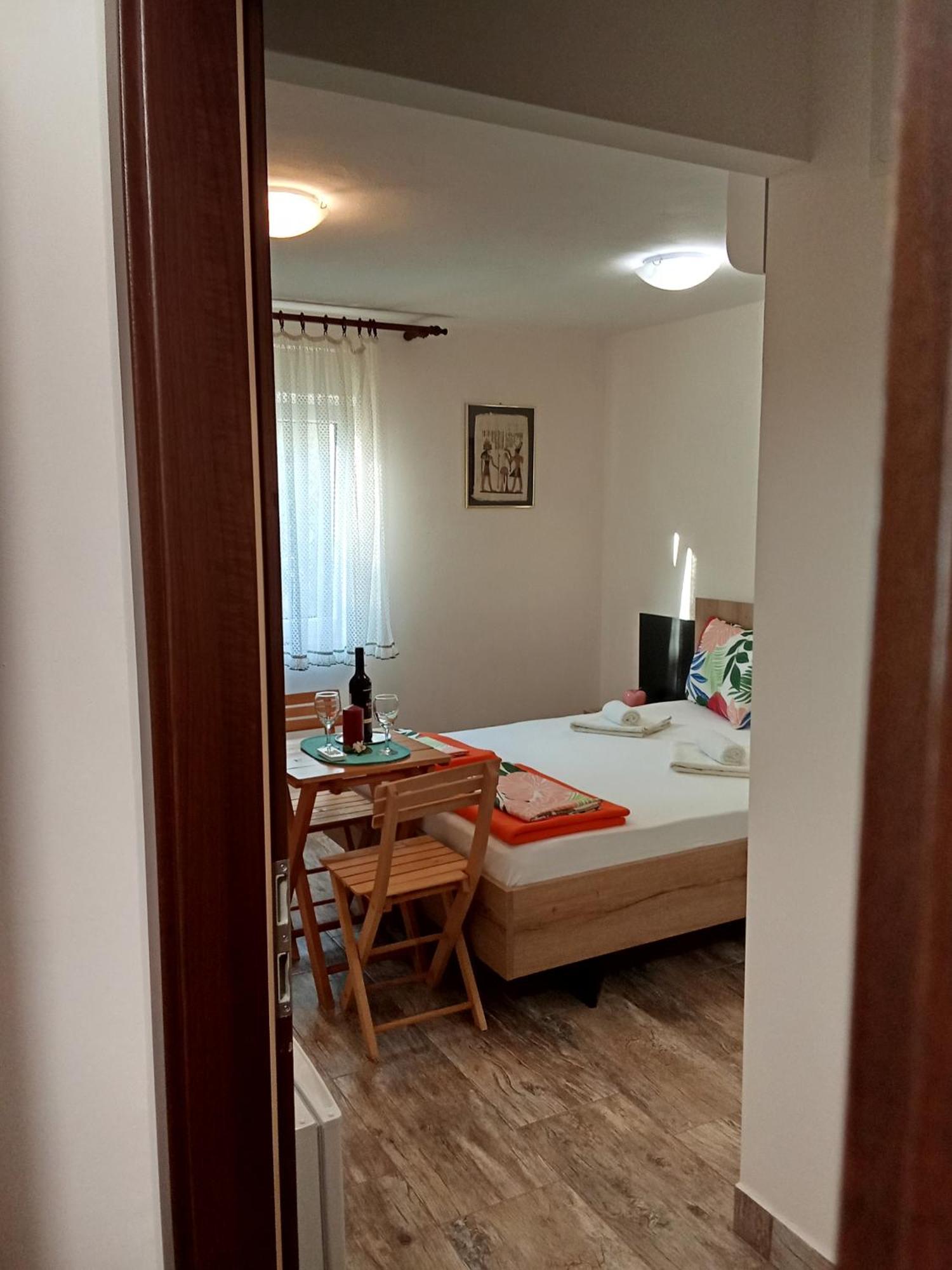Apartments And Rooms Bova Baška Εξωτερικό φωτογραφία
