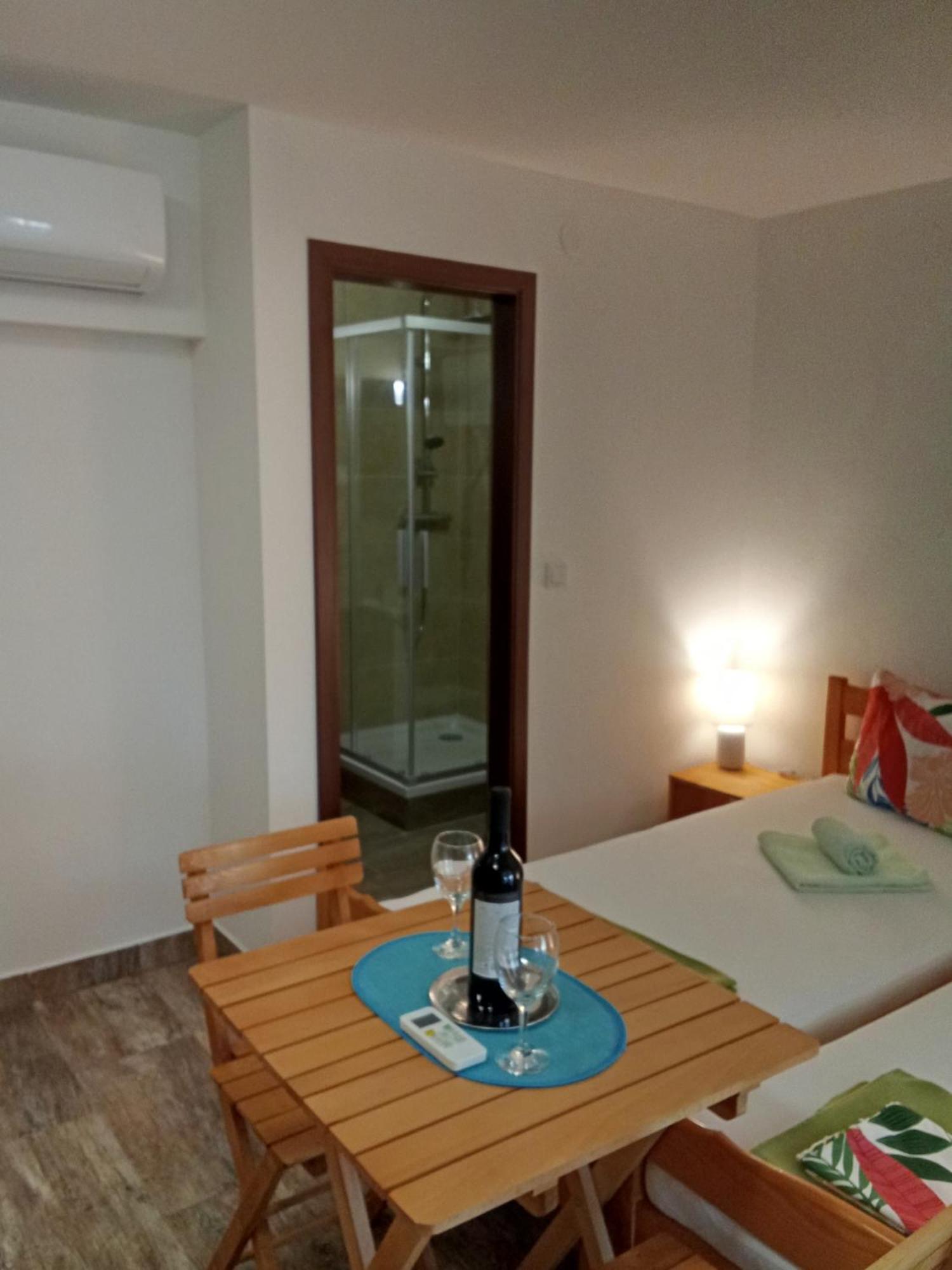 Apartments And Rooms Bova Baška Εξωτερικό φωτογραφία