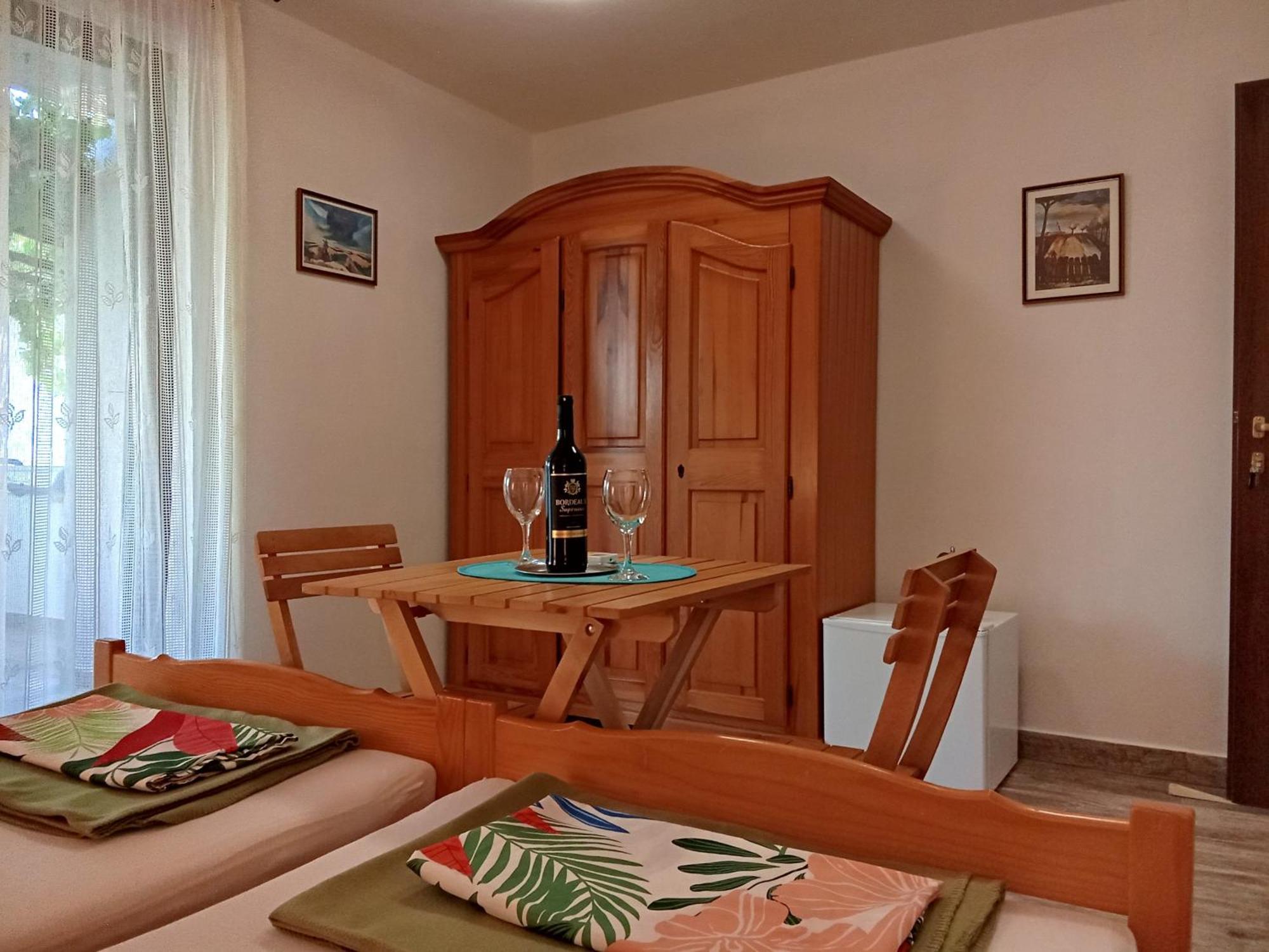 Apartments And Rooms Bova Baška Εξωτερικό φωτογραφία