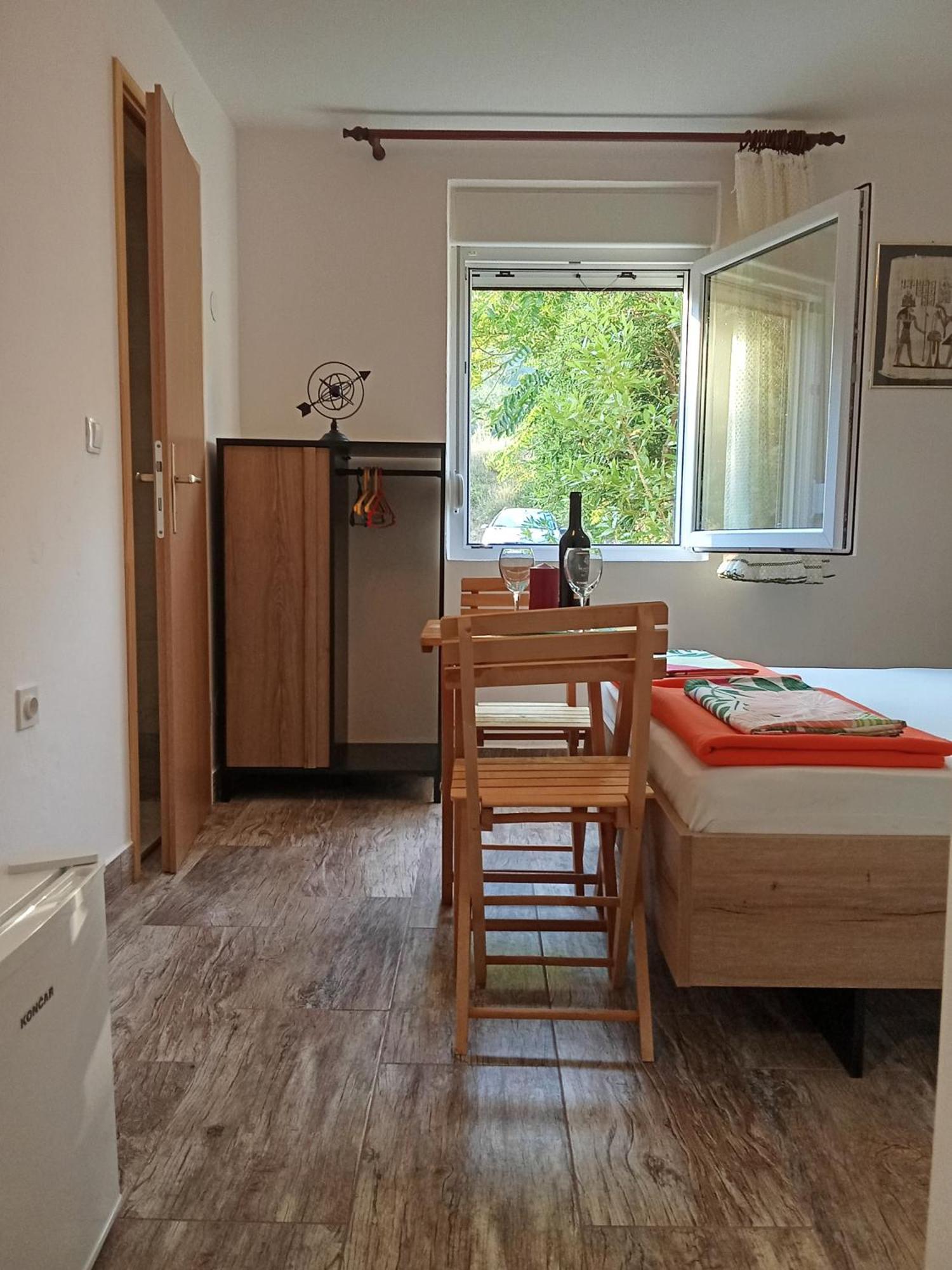 Apartments And Rooms Bova Baška Εξωτερικό φωτογραφία